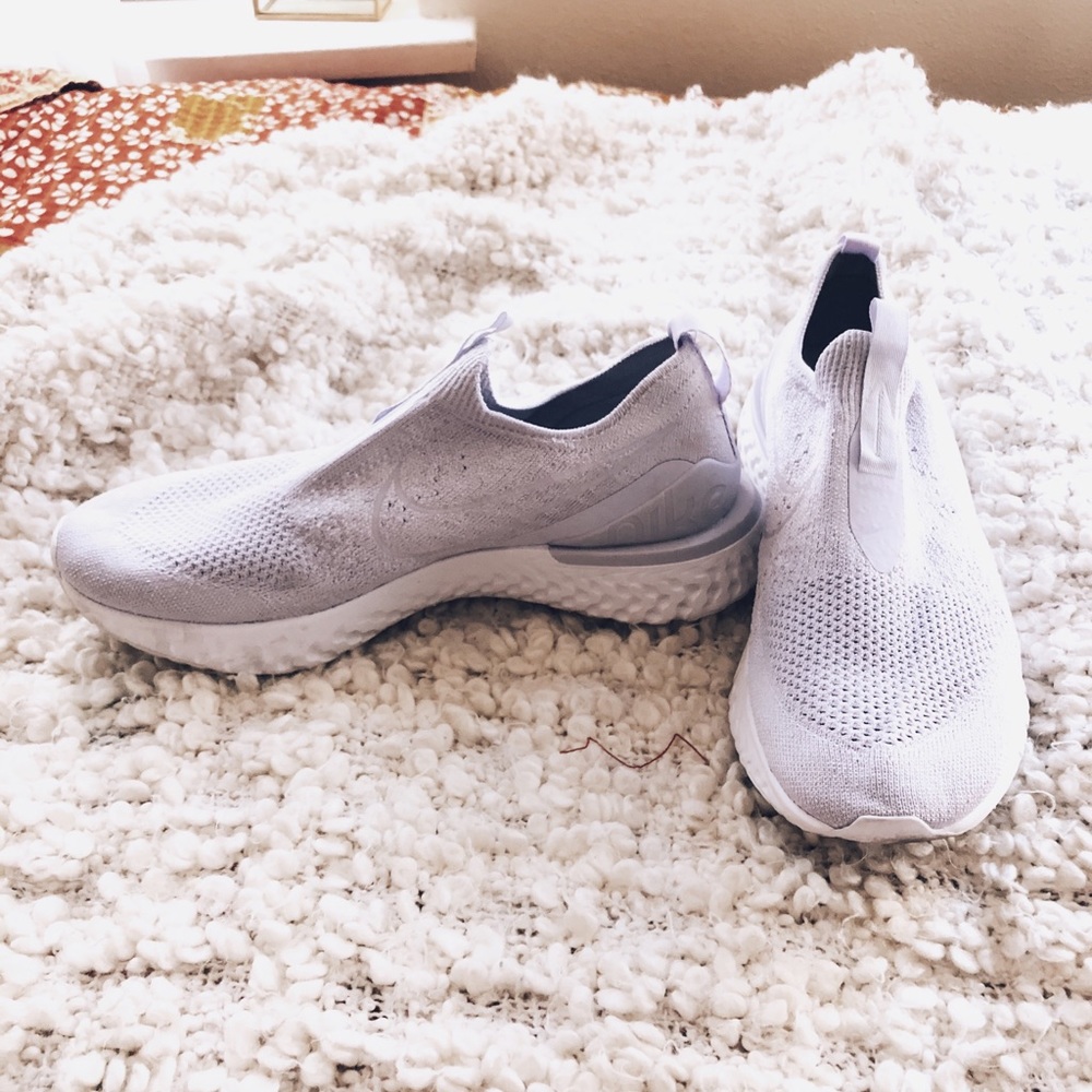 Nike Epic Phantom React Flyknit